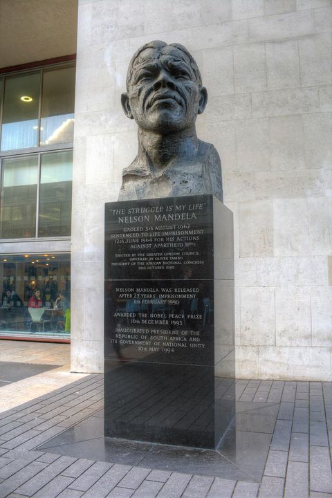 Nelson Mandela Bust